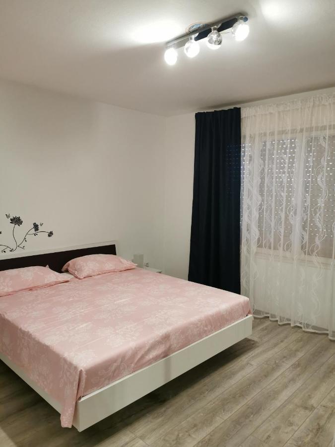 Apartments Penko 洛夫兰 外观 照片